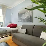 Sublime Appartement Champs Elysees / Friedland
