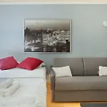 Sublime Appartement Champs Elysees / Friedland
